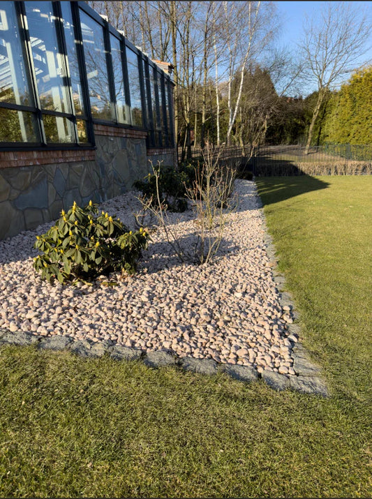 Jak dobrać ilość kamieni ogrodowych na m2?