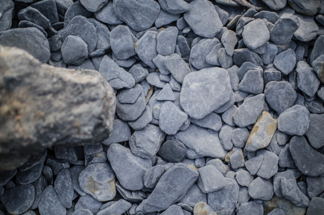 Jaki kamień wybrać wokół domu?